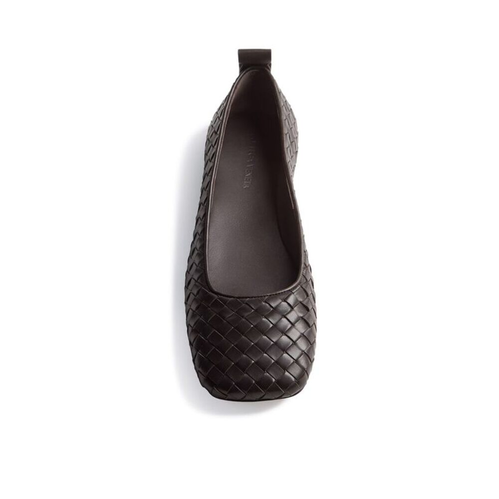 Bottega Veneta Women Charlotte Leather Ballet Flats - Picture 4 of 5